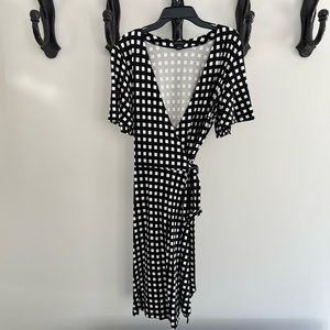 Ann Taylor Wrap Dress Size 10